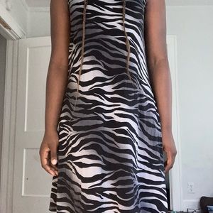 Cute 2000’s like zebra dress